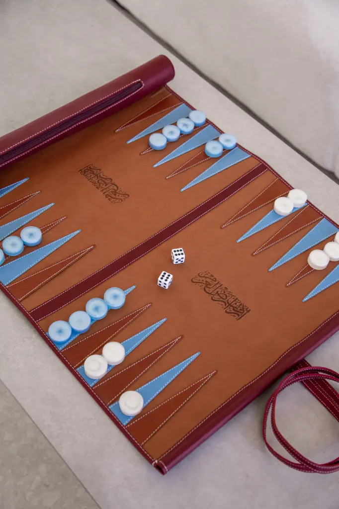 LEATHERETTE TRAVEL BACKGAMMON - EDITIONS