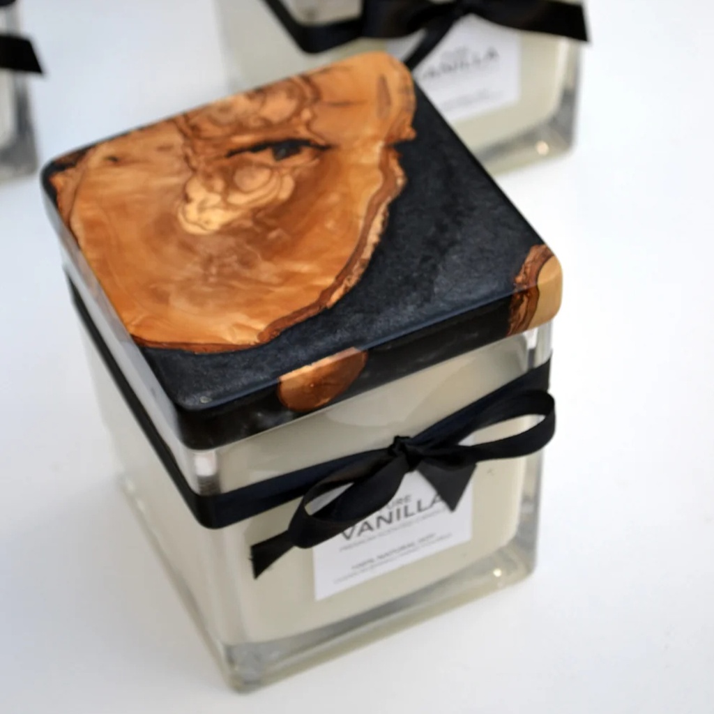 LARGE CANDLE OLIVE WOOD & RESIN COVER